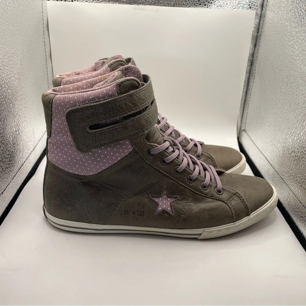 Converse All Star High-Top Sneakers - Brown and Pink leather size 5.5Youth